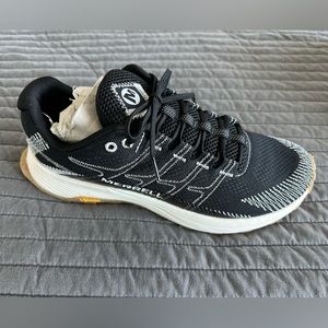 Brand new Merrell MOAB Flight sz M9.5